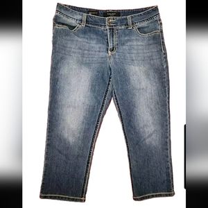 Nine West Jeans Date Night Fit Capri Embellished Flap Pocket Women Sz 31/12